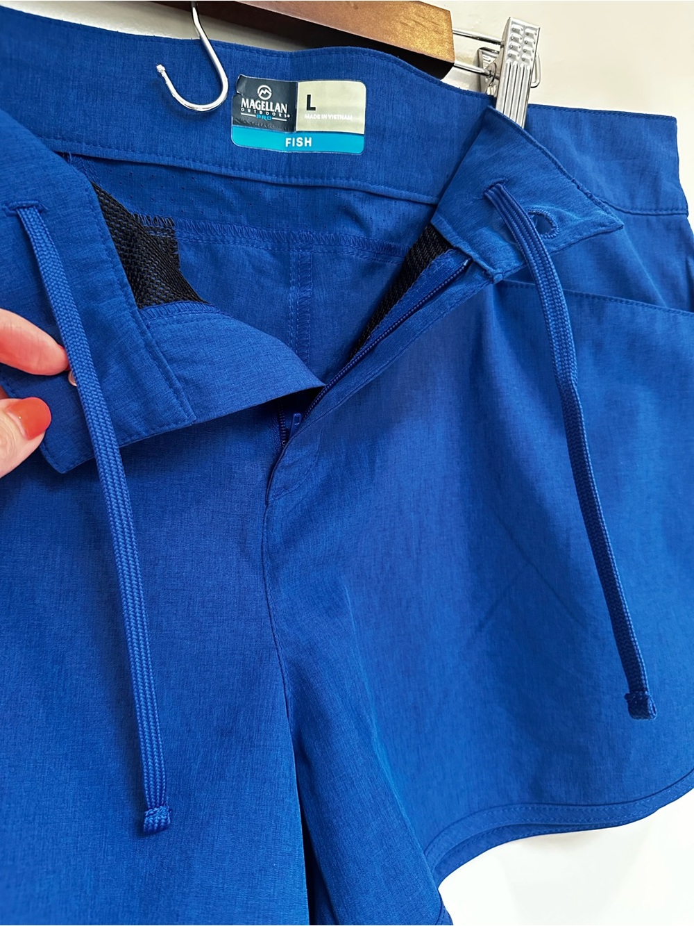 Magellan Outdoors Pro Fish Women’s Shorts Large Blue - Picture 4 of 13